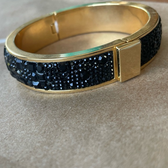 Vintage style necklace and bracelet set - Picture 2 of 4